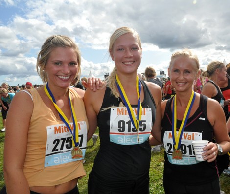 Brinkerxofning meksikalik ayolning porno suratlari, konditsionerdan esgan shabada. Mast qoshnining pichogi